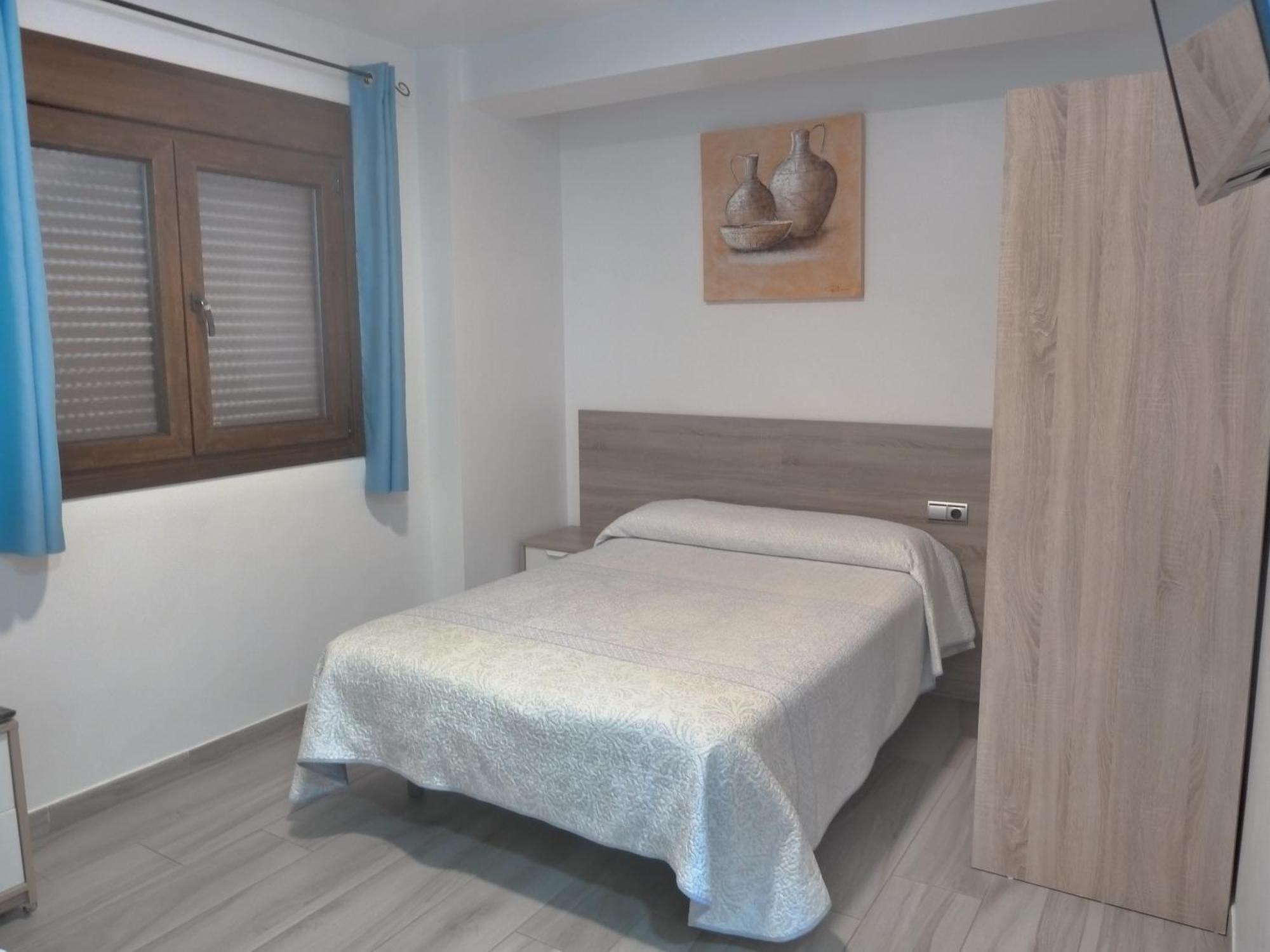 Hostal Casa Fermina- A 2 Horas De Las Pistas De Esqui Trevélez Exterior foto
